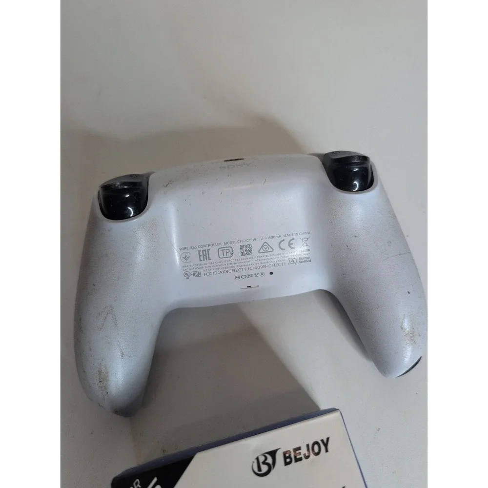 Sony PlayStation 5 PS5 DualSense Wireless Controller White CFI-ZCT1W + Charging